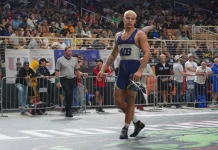 Capixaba de 18 anos brilha no wrestling dos EUA e entra para elite da modalidad